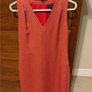 Banana Republic Red Sheath Midi Dress V-Neck fits more like a 4-6